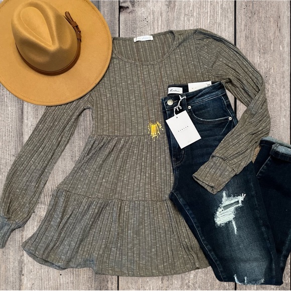 Ces Femme Tops - Ribbed Tiered Top